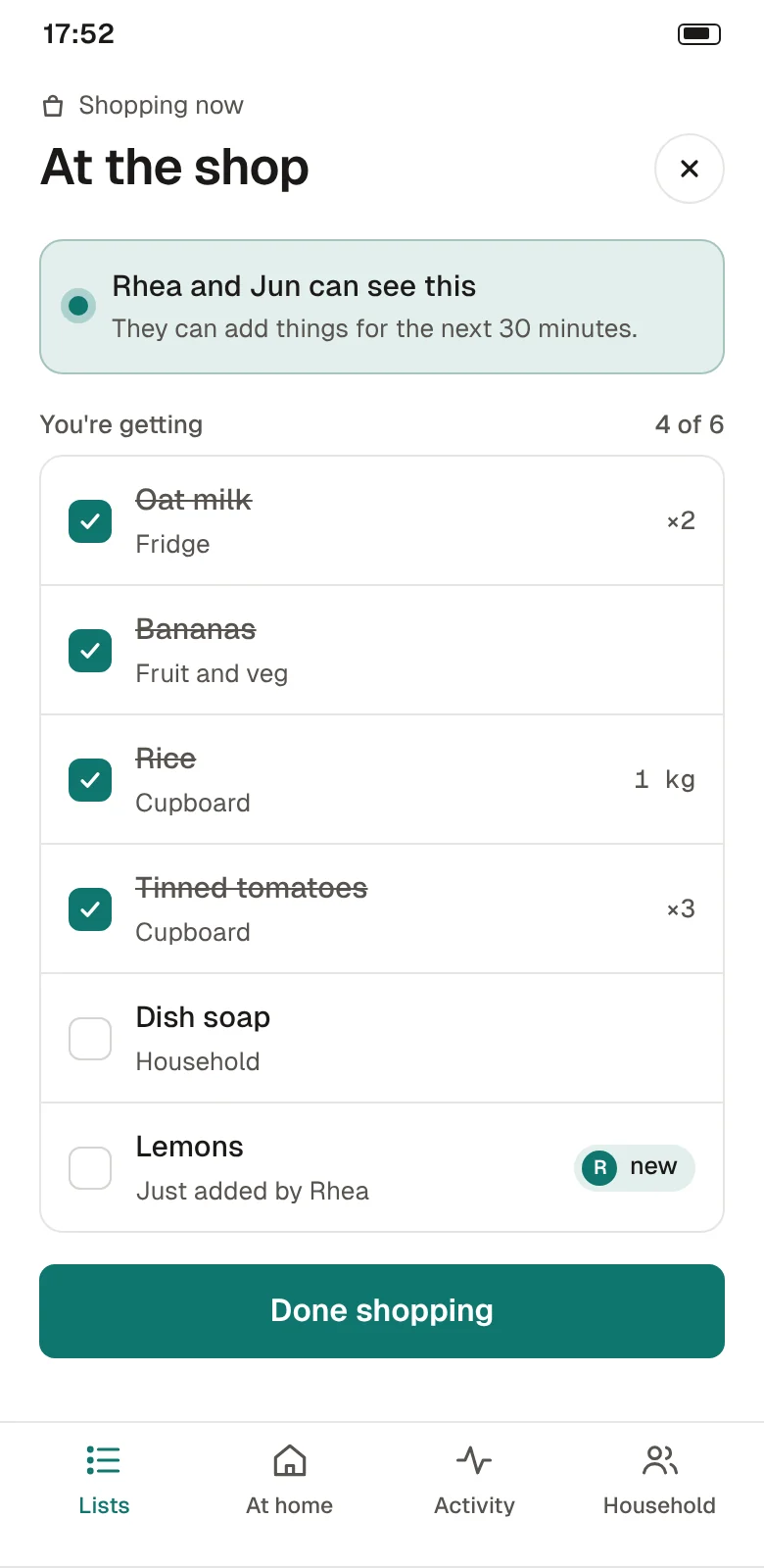 Tandry's shopping mode: Sam is at the shop with four of six items ticked, and Rhea has just added lemons.